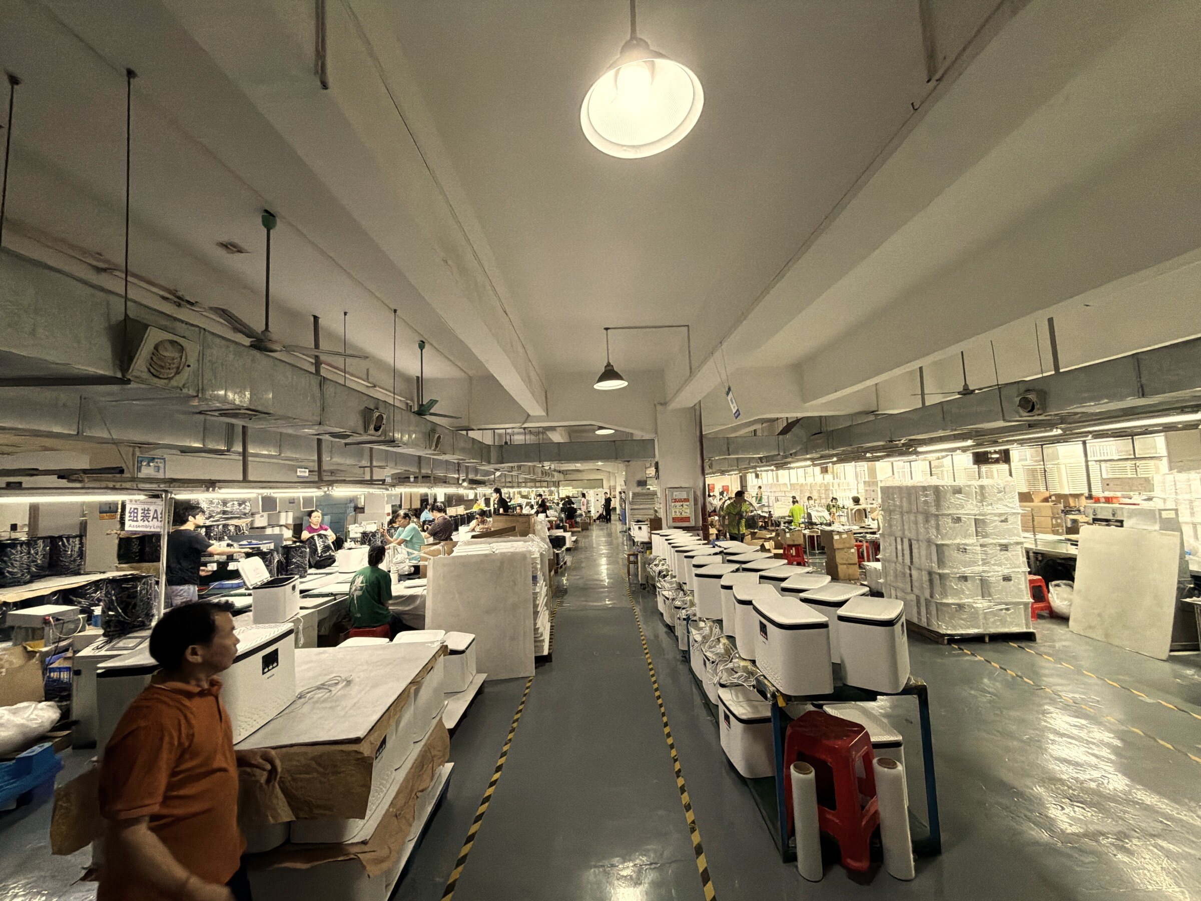 Electric towel warmer manufacturing — Station 05: Dielectric test